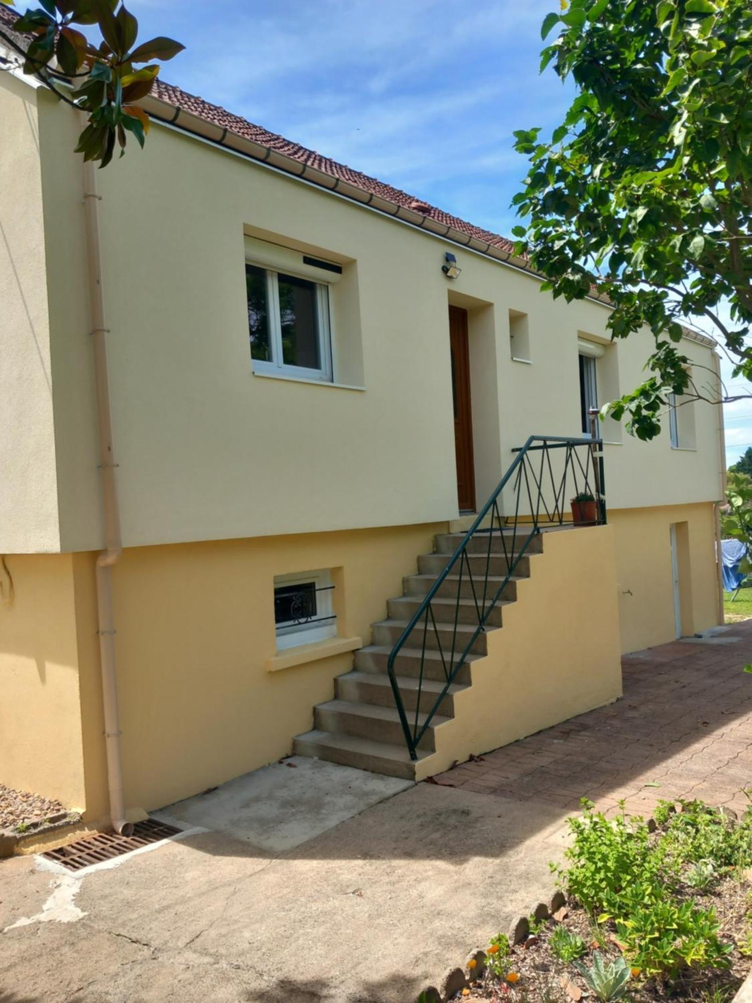 Appartement Les Cyclamens 1 à Cosne-Cours-Sur-Loire Extérieur photo